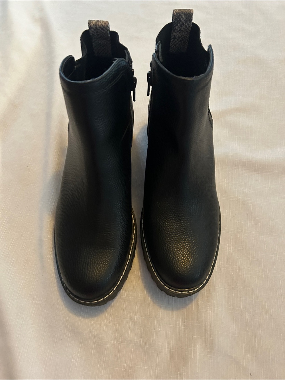 Universal Thread Black Ankle Boots with Contrast Stitching